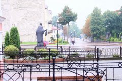 В праздник Успения Пресвятой Богородицы епископ Антоний совершил Божественную литургию в Покровском кафедральном соборе города Гродно