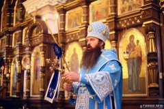 В праздник Успения Пресвятой Богородицы епископ Антоний совершил Божественную литургию в Покровском кафедральном соборе города Гродно