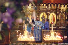 В праздник Успения Пресвятой Богородицы епископ Антоний совершил Божественную литургию в Покровском кафедральном соборе города Гродно