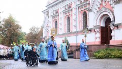 Епископ Антоний совершил всенощное бдение с чином Погребения Пресвятой Богородицы в Покровском соборе