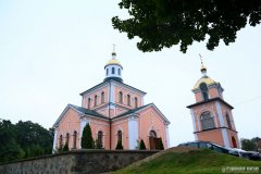 Епископ Антоний совершил Божественную литургию в храме святителя Николая Чудотворца Большой Берестовицы