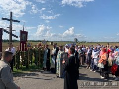 Адбыўся хрэсны ход да Ракавіцкай іконы Маці Божай (больш фотаздымкаў)