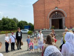 Сестричество прихода храма в честь иконы Божией Матери «Всех скорбящих Радость» города Мосты провело благотворительную акцию перед началом учебного года