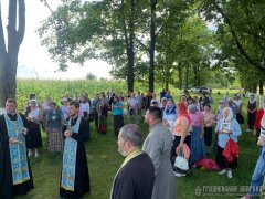 Адбыўся хрэсны ход да Ракавіцкай іконы Маці Божай (больш фотаздымкаў)