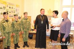 Иерей Александр Пастерняк награждён за вклад в воспитание подрастающего поколения