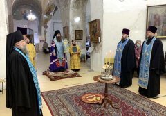 В канун праздника Рождества Пресвятой Богородицы епископ Антоний совершил всенощное бдение в храме великомученицы Ирины (Представительство Белорусского Экзархата в городе Москве) В канун праздника Рождества Пресвятой Богородицы епископ Антоний совершил всенощное бдение в храме великомученицы Ирины (Представительство Белорусского Экзархата в городе Москве)