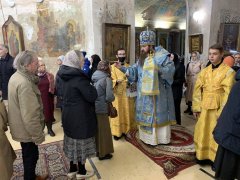 В канун праздника Рождества Пресвятой Богородицы епископ Антоний совершил всенощное бдение в храме великомученицы Ирины (Представительство Белорусского Экзархата в городе Москве) В канун праздника Рождества Пресвятой Богородицы епископ Антоний совершил всенощное бдение в храме великомученицы Ирины (Представительство Белорусского Экзархата в городе Москве)