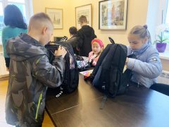 Прыход храма Сабора ўсіх Беларускіх святых у Гродна правёў дабрачынную акцыю «Збяром ранец дзецям» Прыход храма Сабора ўсіх Беларускіх святых у Гродна правёў дабрачынную акцыю «Збяром ранец дзецям»