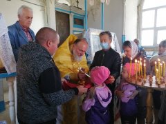 Приход храма в честь святого Александра Невского в деревне Емельяново отметил престольный праздник Приход храма в честь святого Александра Невского в деревне Емельяново отметил престольный праздник