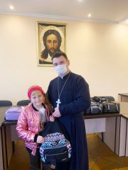 Прыход храма Сабора ўсіх Беларускіх святых у Гродна правёў дабрачынную акцыю «Збяром ранец дзецям» Прыход храма Сабора ўсіх Беларускіх святых у Гродна правёў дабрачынную акцыю «Збяром ранец дзецям»