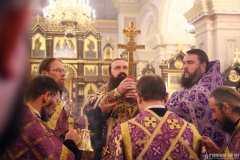 В канун праздника Воздвижения Креста Господня архиепископ Антоний совершил всенощное бдение в Покровском кафедральном соборе города Гродно В канун праздника Воздвижения Креста Господня архиепископ Антоний совершил всенощное бдение в Покровском кафедральном соборе города Гродно