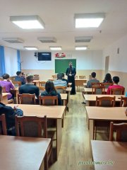 Протоиерей Александр Железный встретился со студентами Гродненского государственного университета Протоиерей Александр Железный встретился со студентами Гродненского государственного университета