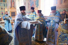 Архиепископ Антоний совершил Литургию в Покровском храме агрогородка Олекшицы [+ ВИДЕО]