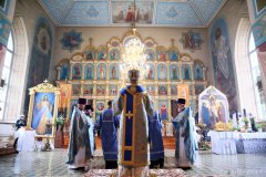 Архиепископ Антоний совершил Литургию в Покровском храме агрогородка Олекшицы [+ ВИДЕО]