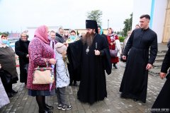 Архиепископ Антоний совершил Литургию в Покровском храме агрогородка Олекшицы [+ ВИДЕО]