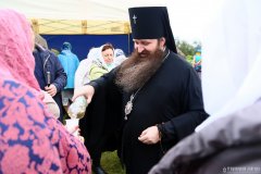 Архиепископ Антоний совершил Литургию в Покровском храме агрогородка Олекшицы [+ ВИДЕО]