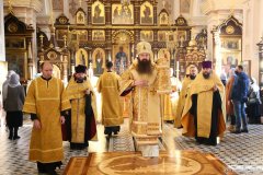 В канун Недели 14-й по Пятидесятнице архиепископ Антоний совершил всенощное бдение в Покровском кафедральном соборе города Гродно В канун Недели 14-й по Пятидесятнице архиепископ Антоний совершил всенощное бдение в Покровском кафедральном соборе города Гродно