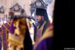 В канун праздника Воздвижения Креста Господня архиепископ Антоний совершил всенощное бдение в Покровском кафедральном соборе города Гродно В канун праздника Воздвижения Креста Господня архиепископ Антоний совершил всенощное бдение в Покровском кафедральном соборе города Гродно