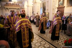 В канун праздника Воздвижения Креста Господня архиепископ Антоний совершил всенощное бдение в Покровском кафедральном соборе города Гродно В канун праздника Воздвижения Креста Господня архиепископ Антоний совершил всенощное бдение в Покровском кафедральном соборе города Гродно