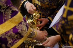 В праздник Воздвижения Креста Господня архиепископ Антоний возглавил Литургию в Покровском кафедральном  соборе города Гродно [+ ВИДЕО]