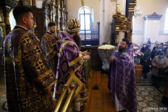 В праздник Воздвижения Креста Господня архиепископ Антоний возглавил Литургию в Покровском кафедральном  соборе города Гродно [+ ВИДЕО]