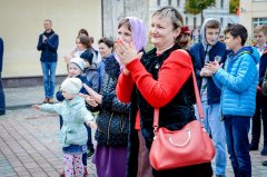 Хор, подарки, викторина: начался учебный год в воскресной школе при Покровском кафедральном соборе города Гродно Хор, подарки, викторина: начался учебный год в воскресной школе при Покровском кафедральном соборе города Гродно