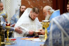 В праздник Рождества Пресвятой Богородицы правящий архиерей Гродненской епархии сослужил Предстоятелю Русской Церкви за Литургией в Храме Христа Спасителя в Москве В праздник Рождества Пресвятой Богородицы правящий архиерей Гродненской епархии сослужил Предстоятелю Русской Церкви за Литургией в Храме Христа Спасителя в Москве