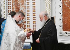 В праздник Рождества Пресвятой Богородицы правящий архиерей Гродненской епархии сослужил Предстоятелю Русской Церкви за Литургией в Храме Христа Спасителя в Москве В праздник Рождества Пресвятой Богородицы правящий архиерей Гродненской епархии сослужил Предстоятелю Русской Церкви за Литургией в Храме Христа Спасителя в Москве