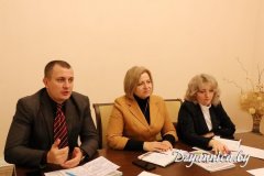 Факультатыў “Асновы духоўна-маральнай культуры і патрыятызму” абмеркавалі ў Шчучыне Факультатыў “Асновы духоўна-маральнай культуры і патрыятызму” абмеркавалі ў Шчучыне