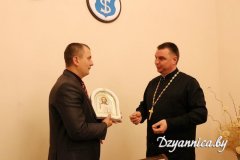 Факультатыў “Асновы духоўна-маральнай культуры і патрыятызму” абмеркавалі ў Шчучыне Факультатыў “Асновы духоўна-маральнай культуры і патрыятызму” абмеркавалі ў Шчучыне