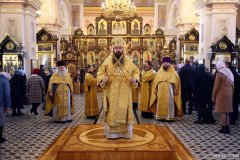 В Неделю 16-ю по Пятидесятнице архиепископ Антоний совершил Литургию в Покровском кафедральном соборе города Гродно [+ ВИДЕО]