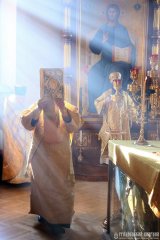 В Неделю 16-ю по Пятидесятнице архиепископ Антоний совершил Литургию в Покровском кафедральном соборе города Гродно [+ ВИДЕО]