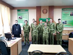 Иерей Георгий Скорб рассказал пограничникам о Кресте Христовом Иерей Георгий Скорб рассказал пограничникам о Кресте Христовом