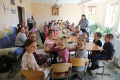 Начался новый учебный год в воскресной школе Свято-Троицкого храма в Зельве Начался новый учебный год в воскресной школе Свято-Троицкого храма в Зельве