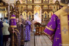 В Неделю по Воздвижении архиепископ Антоний совершил Литургию в Покровском кафедральном соборе города Гродно [+ ВИДЕО]