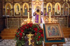 В Неделю по Воздвижении архиепископ Антоний совершил Литургию в Покровском кафедральном соборе города Гродно [+ ВИДЕО]