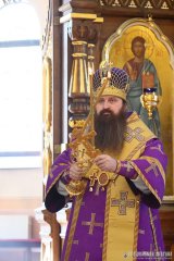 В Неделю по Воздвижении архиепископ Антоний совершил Литургию в Покровском кафедральном соборе города Гродно [+ ВИДЕО]