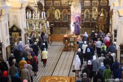 В Неделю по Воздвижении архиепископ Антоний совершил Литургию в Покровском кафедральном соборе города Гродно [+ ВИДЕО]
