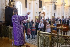 В Неделю по Воздвижении архиепископ Антоний совершил Литургию в Покровском кафедральном соборе города Гродно [+ ВИДЕО]