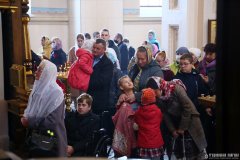 В Неделю по Воздвижении архиепископ Антоний совершил Литургию в Покровском кафедральном соборе города Гродно [+ ВИДЕО]