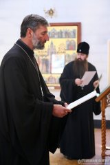 Правящий архиерей привел к присяге судей Епархиального суда Правящий архиерей привел к присяге судей Епархиального суда