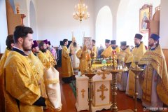Архиепископ Антоний возглавил престольные торжества в храме святого апостола Иоанна Богослова деревни Демброво [+ ВИДЕО]