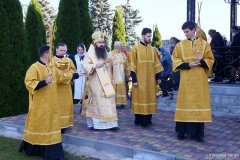 Архиепископ Антоний возглавил престольные торжества в храме святого апостола Иоанна Богослова деревни Демброво [+ ВИДЕО]