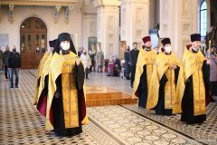 В канун Недели 16-й по Пятидесятнице архиепископ Антоний совершил всенощное бдение в Покровском кафедральном соборе города Гродно В канун Недели 16-й по Пятидесятнице архиепископ Антоний совершил всенощное бдение в Покровском кафедральном соборе города Гродно