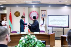 Подписан договор о сотрудничестве Гродненского государственного медицинского университета и Гродненской епархии Подписан договор о сотрудничестве Гродненского государственного медицинского университета и Гродненской епархии