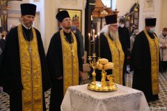 В канун Недели 19-й по Пятидесятнице архиепископ Антоний совершил всенощное бдение в Покровском кафедральном соборе города Гродно