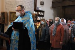 Преподаватели и учащиеся колледжа бытового обслуживания посетили Коложский храм Преподаватели и учащиеся колледжа бытового обслуживания посетили Коложский храм