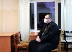 Иерей Игорь Данильчик встретился со студентами-медиками
