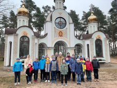 Воспитанники воскресной школы гродненского прихода Рождества Христова побывали в Лавришевской обители