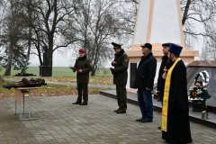 Протоиерей Димитрий Белоцкий напутствовал бойцов стрелкового батальона   